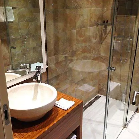 Hotel Aleksandar - *